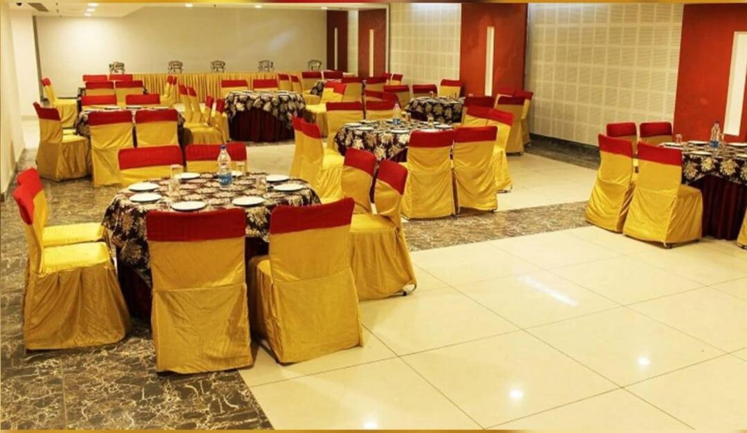 Hotel Opulence Pathankot Exterior photo